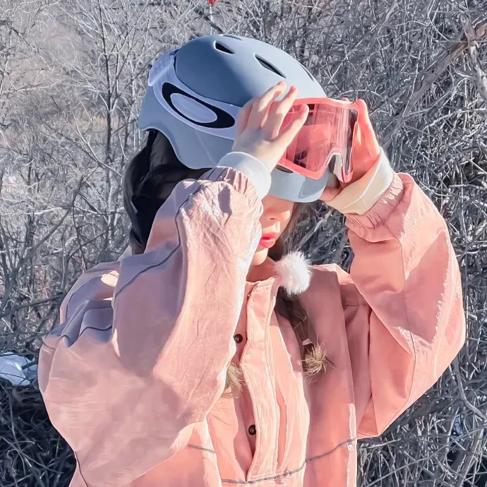 亚历克斯与艾玛